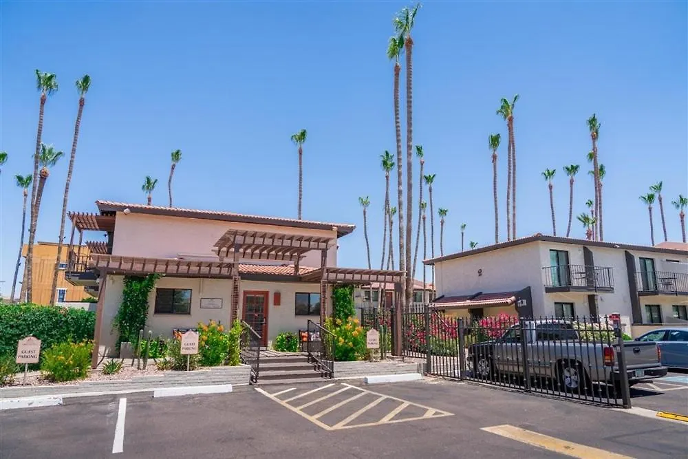 141 Fully Furnished, Wifi Included Apartment Scottsdale